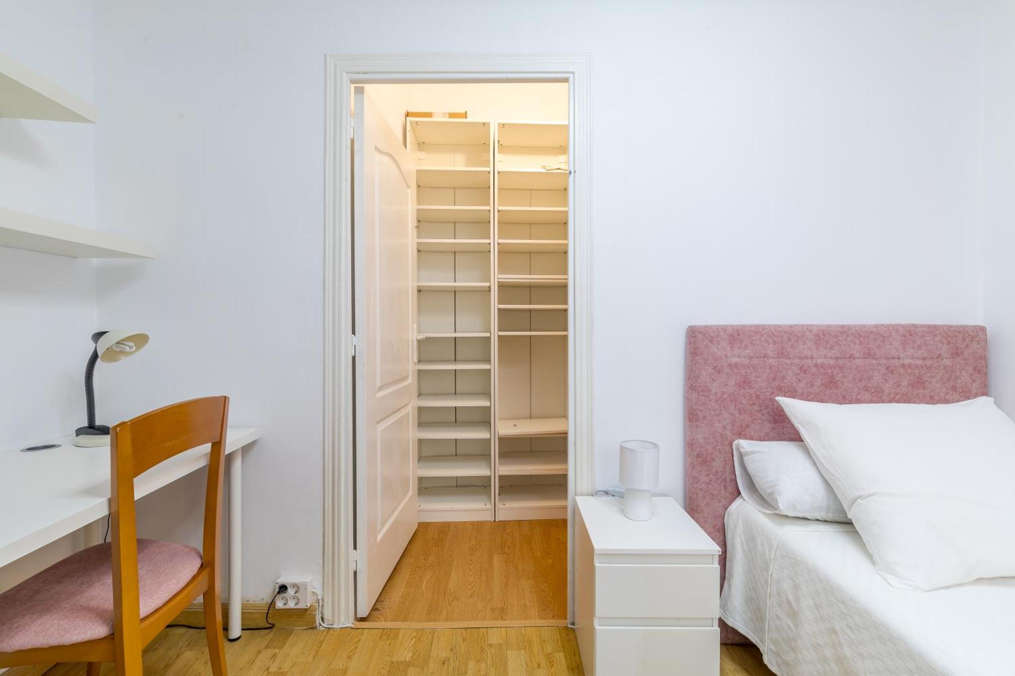 Apartamento Confortable Y Funcional En Vallecas Мадрид Екстериор снимка